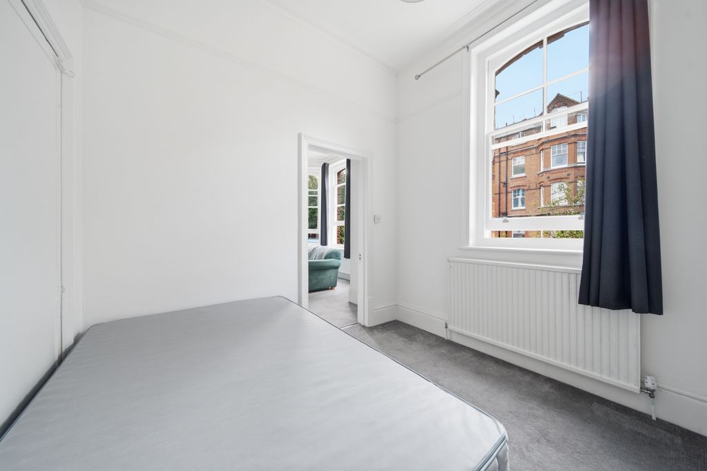 Compayne Gardens South Hampstead